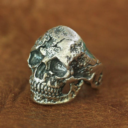 Old Skull Ring | Skull Action