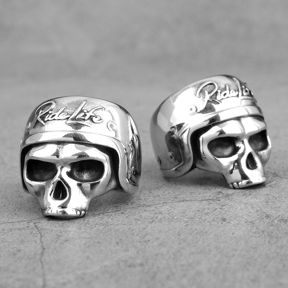 Outlaw Biker Ring | Skull Action