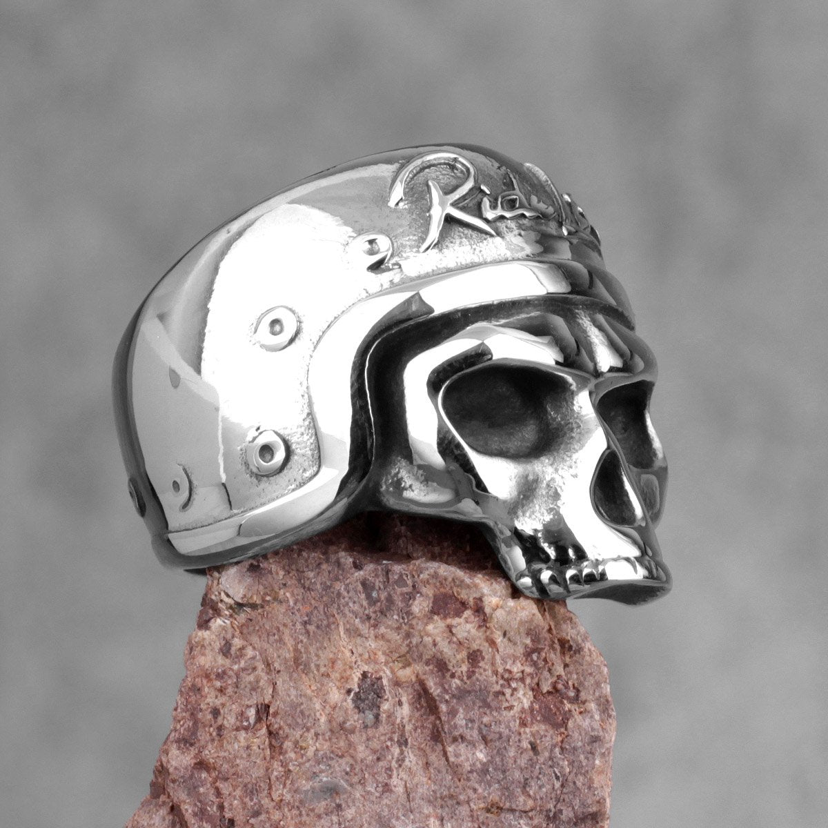 Outlaw Biker Ring | Skull Action