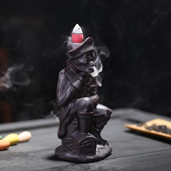 Pirate Incense Burner | Skull Action