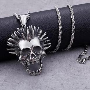 Punk Skull Necklace | Skull Action