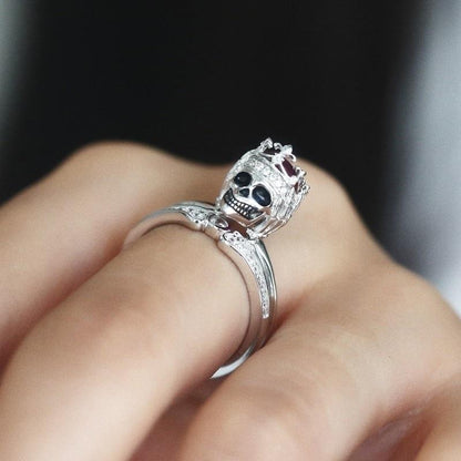 Red Crown Ring | Skull Action