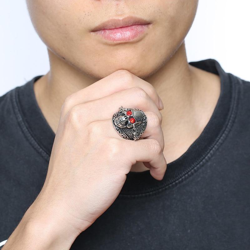 Red Eye Ring | Skull Action