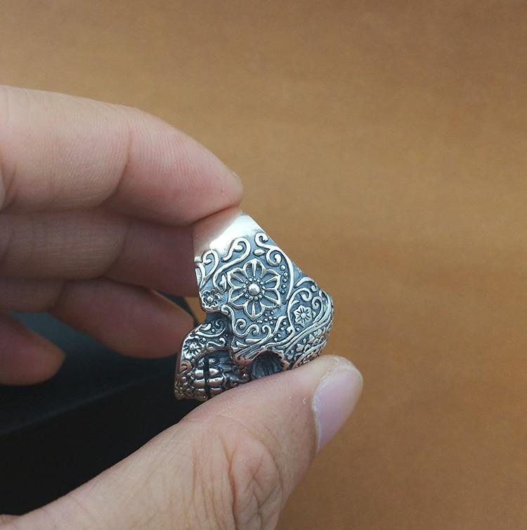 Silver Engraved Skull Ring | Skull Action