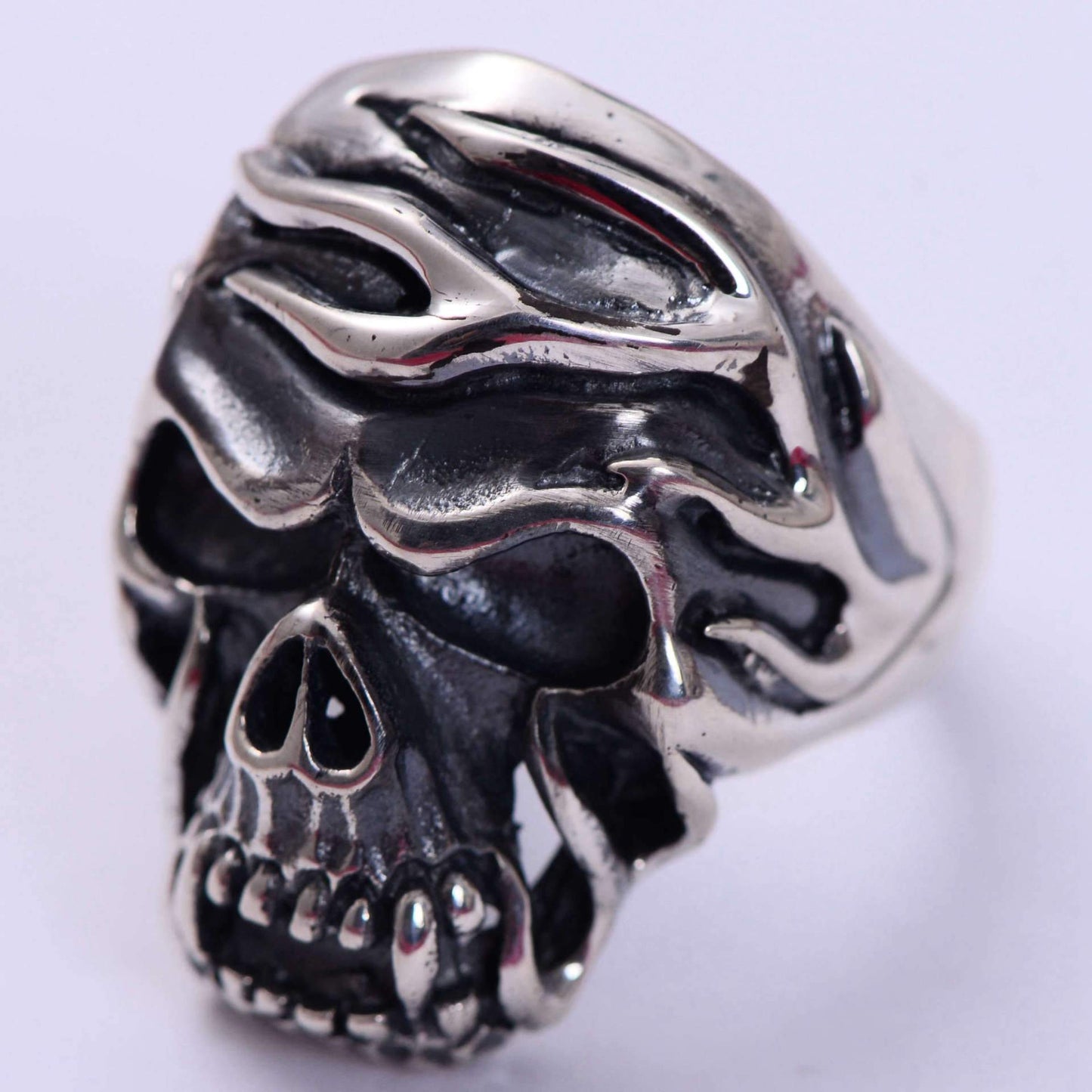Silver Vampire Skull Ring | Skull Action