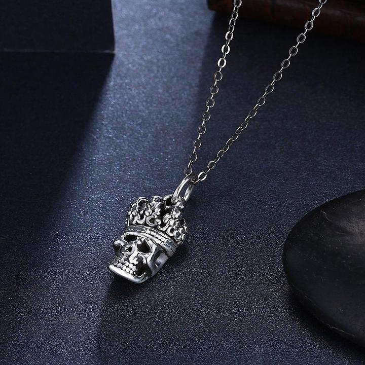 Skull Crown Necklace | Skull Action