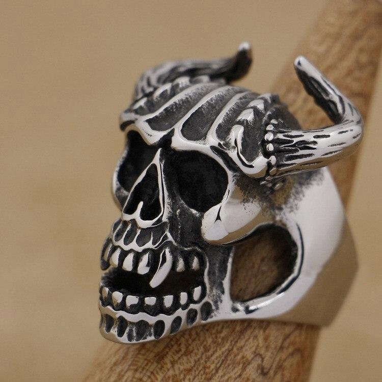 Skull Ring Horned Chief | Skull Action