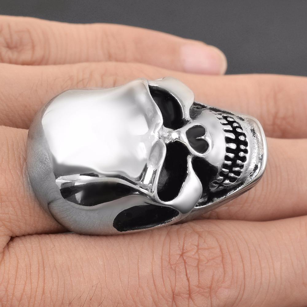 Skull Ring Pops | Skull Action