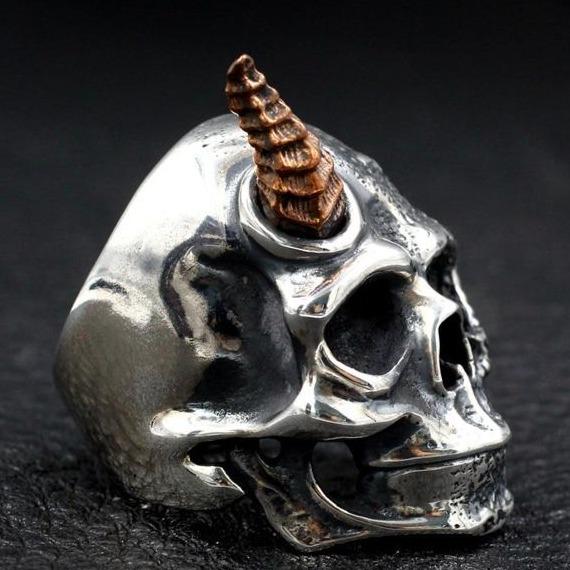 Skull Ring With Horn | Skull Action