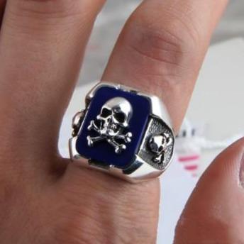 Sterling Silver Pirate Skull Ring | Skull Action